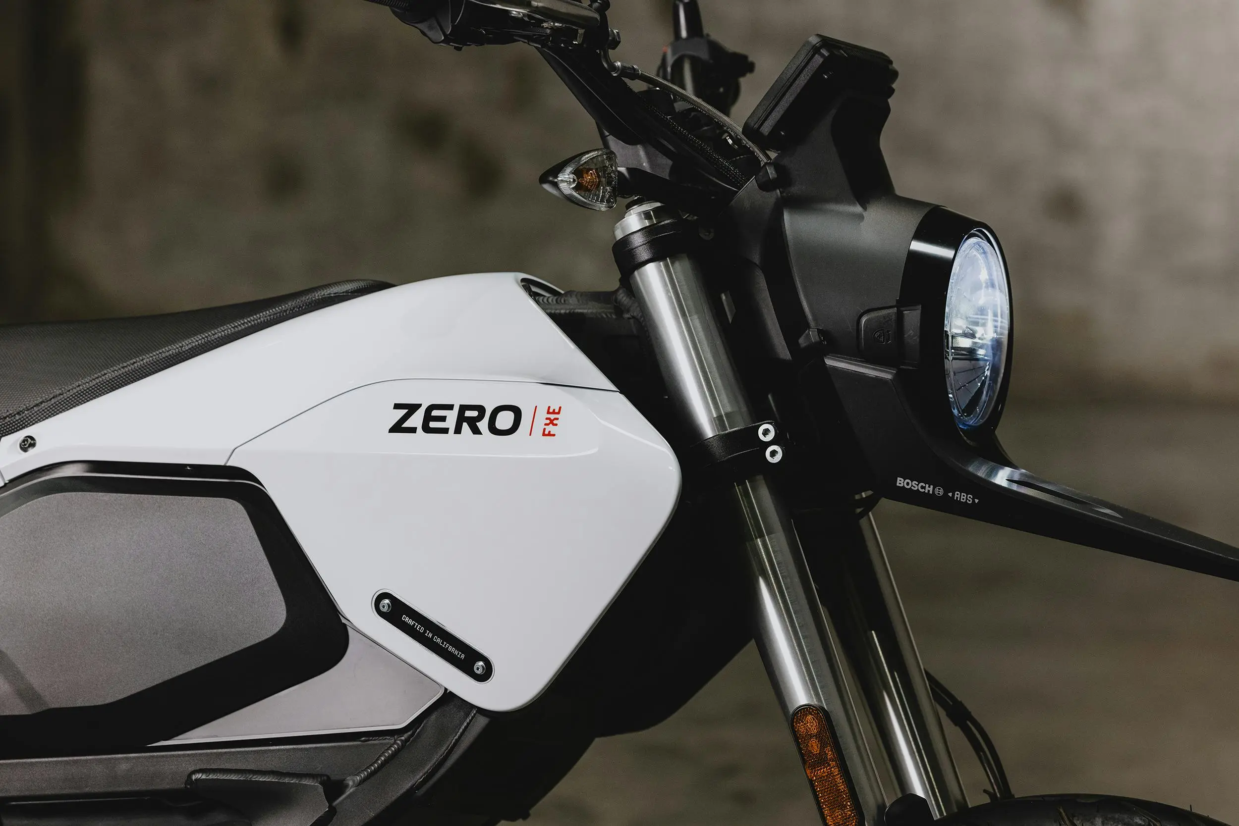 2024 Zero FXE Headlight